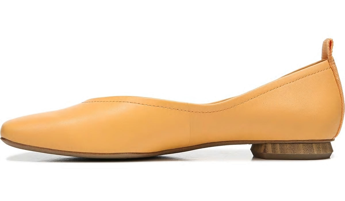 Franco Sarto Franco Ailee Flat Cantaloupe Leather
