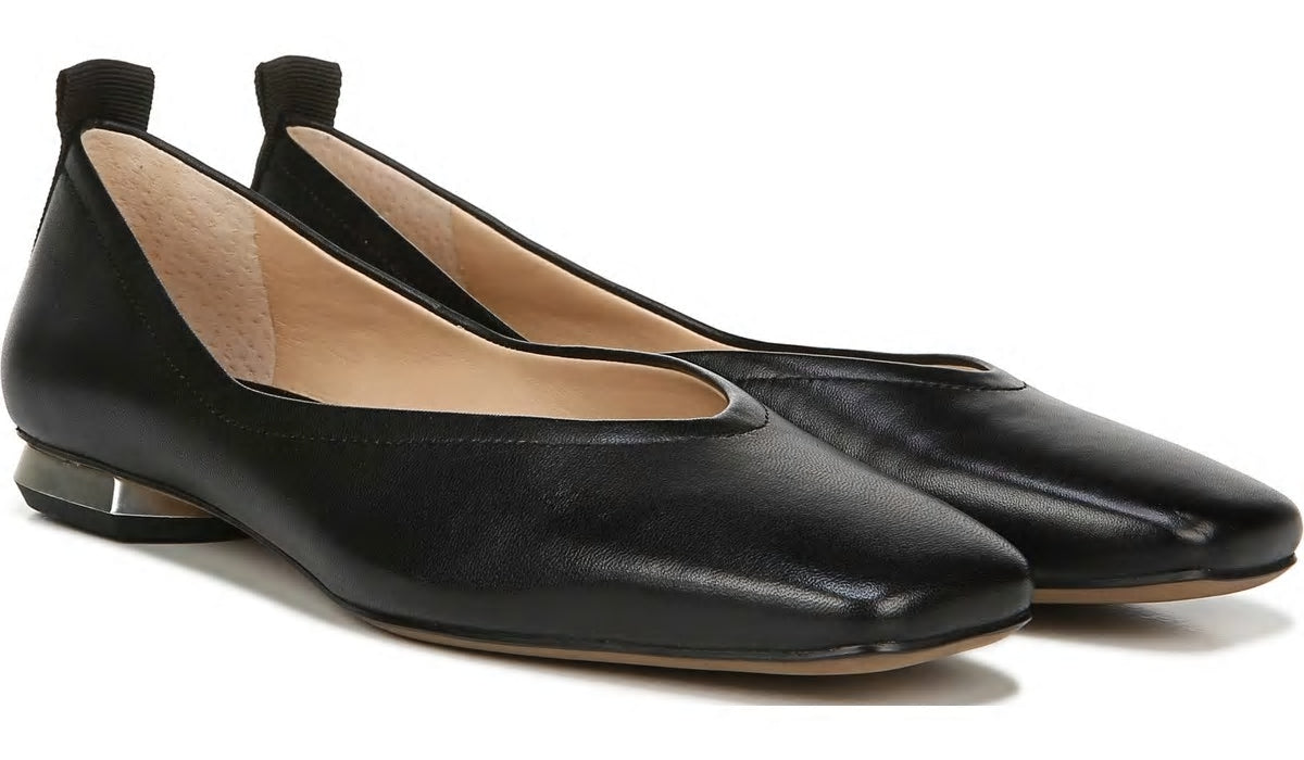 Franco Sarto Franco Ailee Flat Black Leather