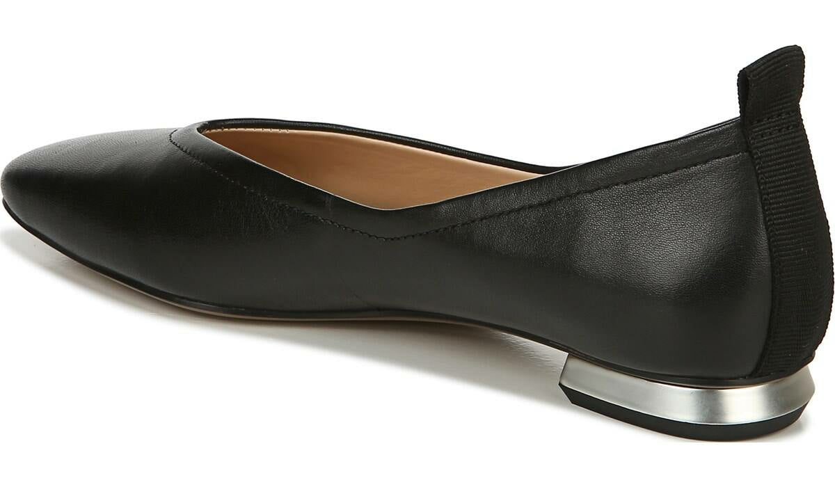 Franco Sarto Franco Ailee Flat Black Leather