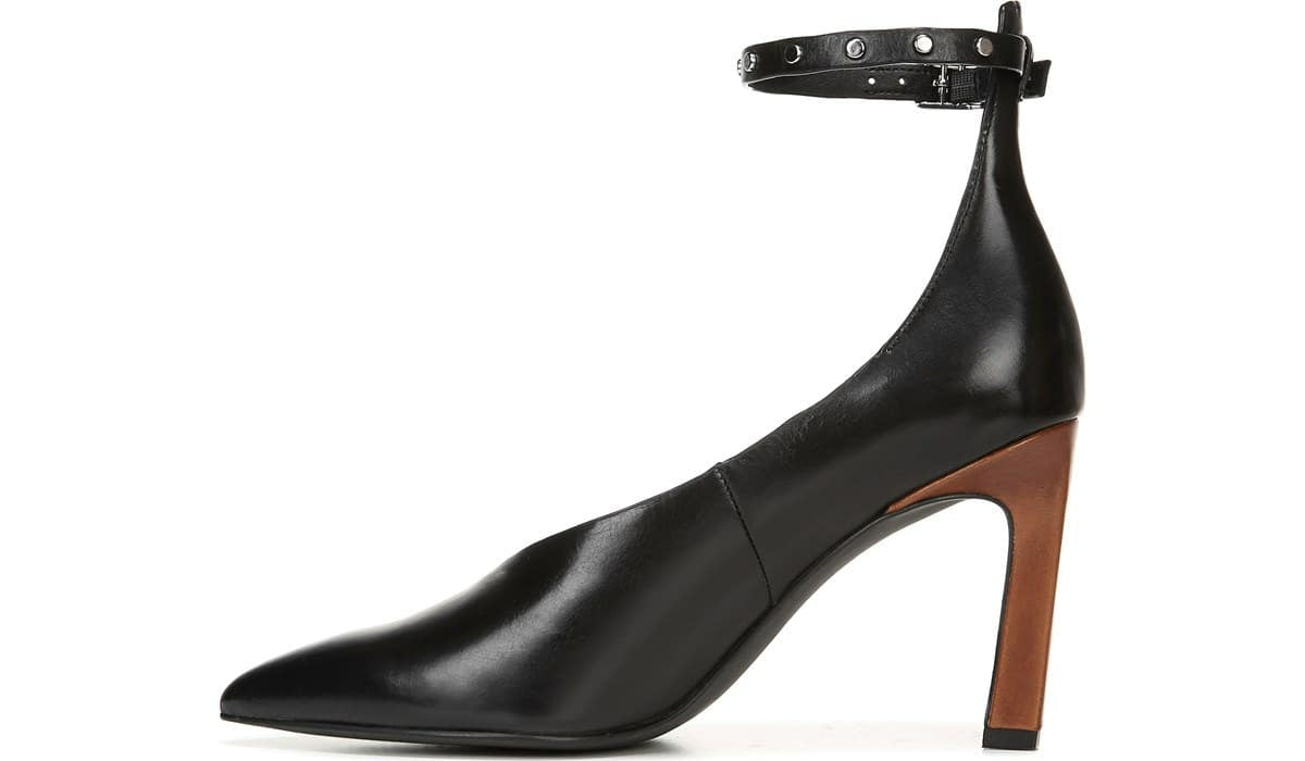 Franco Sarto Sarto Sarah Pump Black Leather